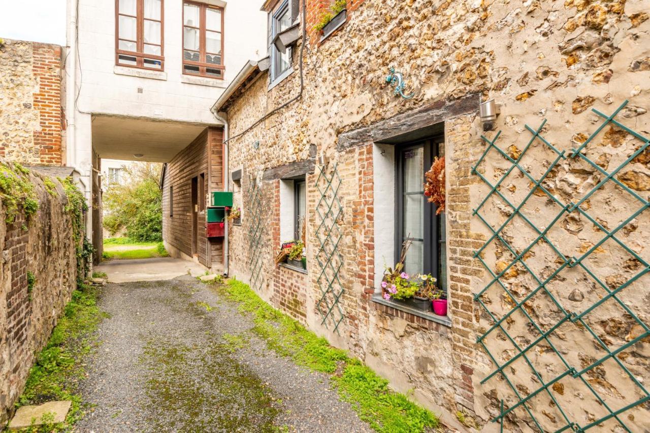 Greeter-Nid Douillet A 5 Min Du Port De Honfleur Apartment Exterior photo